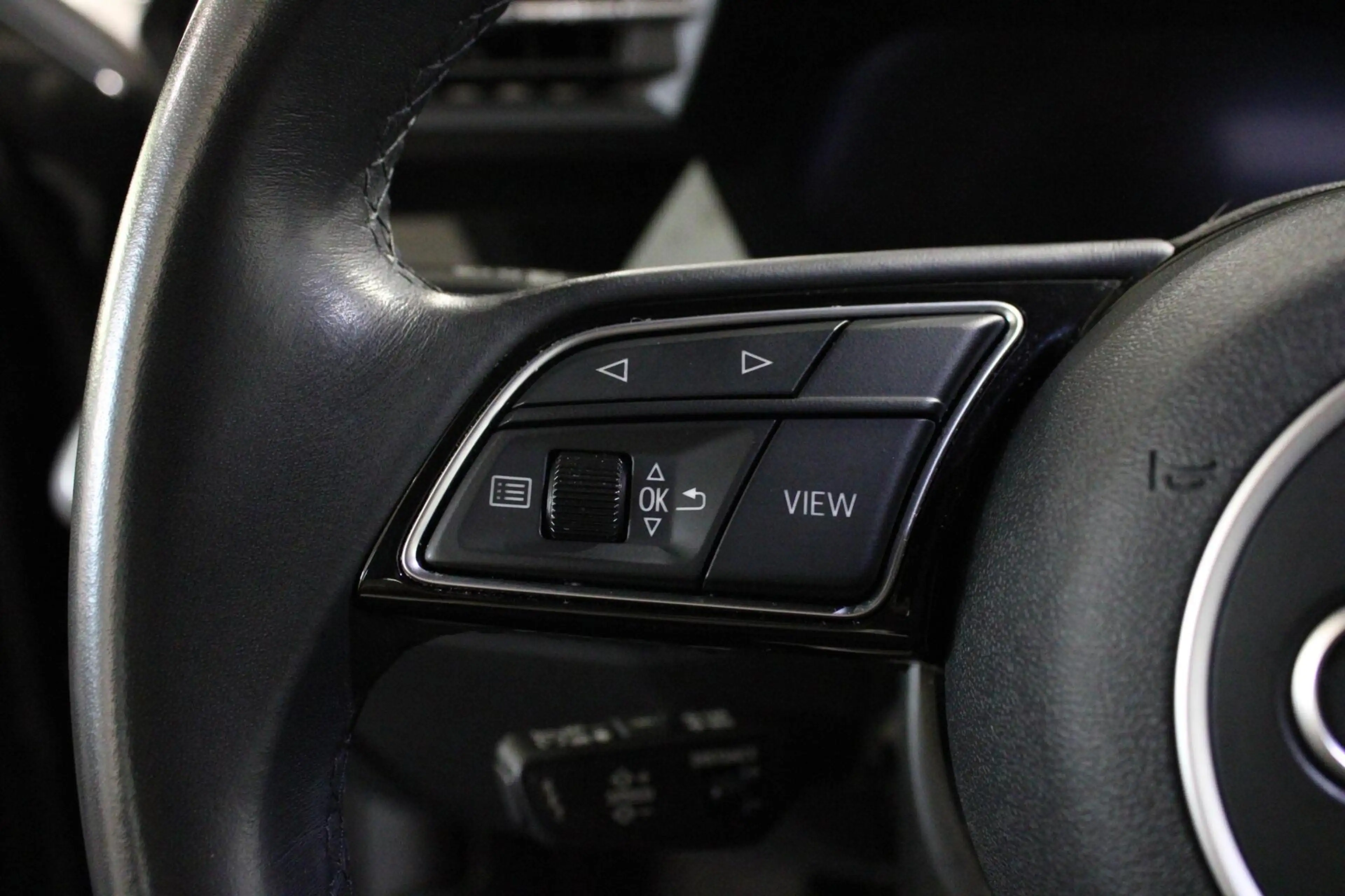 Audi A3 Sportback 40 TFSIe Advanced | MATRIX | CAMERA | — photo 11