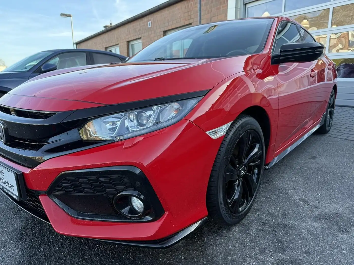 Honda Civic 1.0 i-VTEC Turbo Dynamic Limited Edition Rot - 2