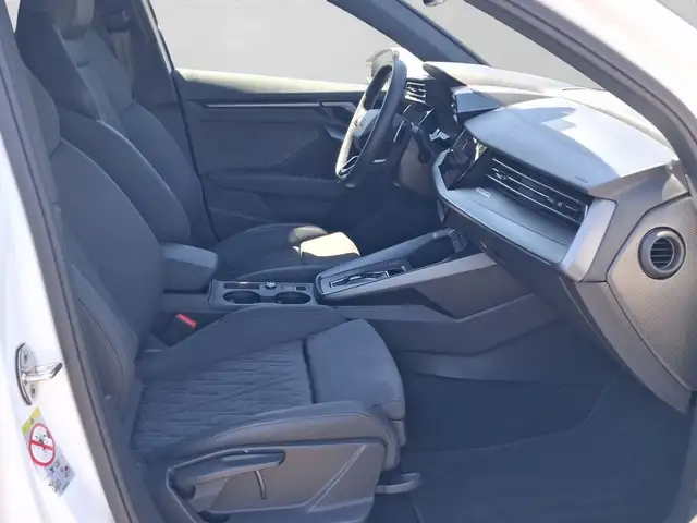 Audi RS3 view 4