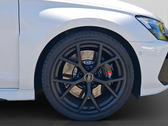 Audi RS3 view 7