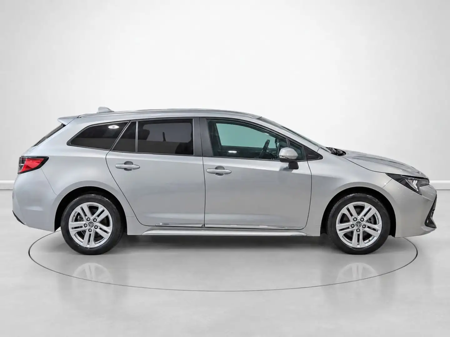 Toyota Corolla Touring Sports 125H Active Tech Gris - 2