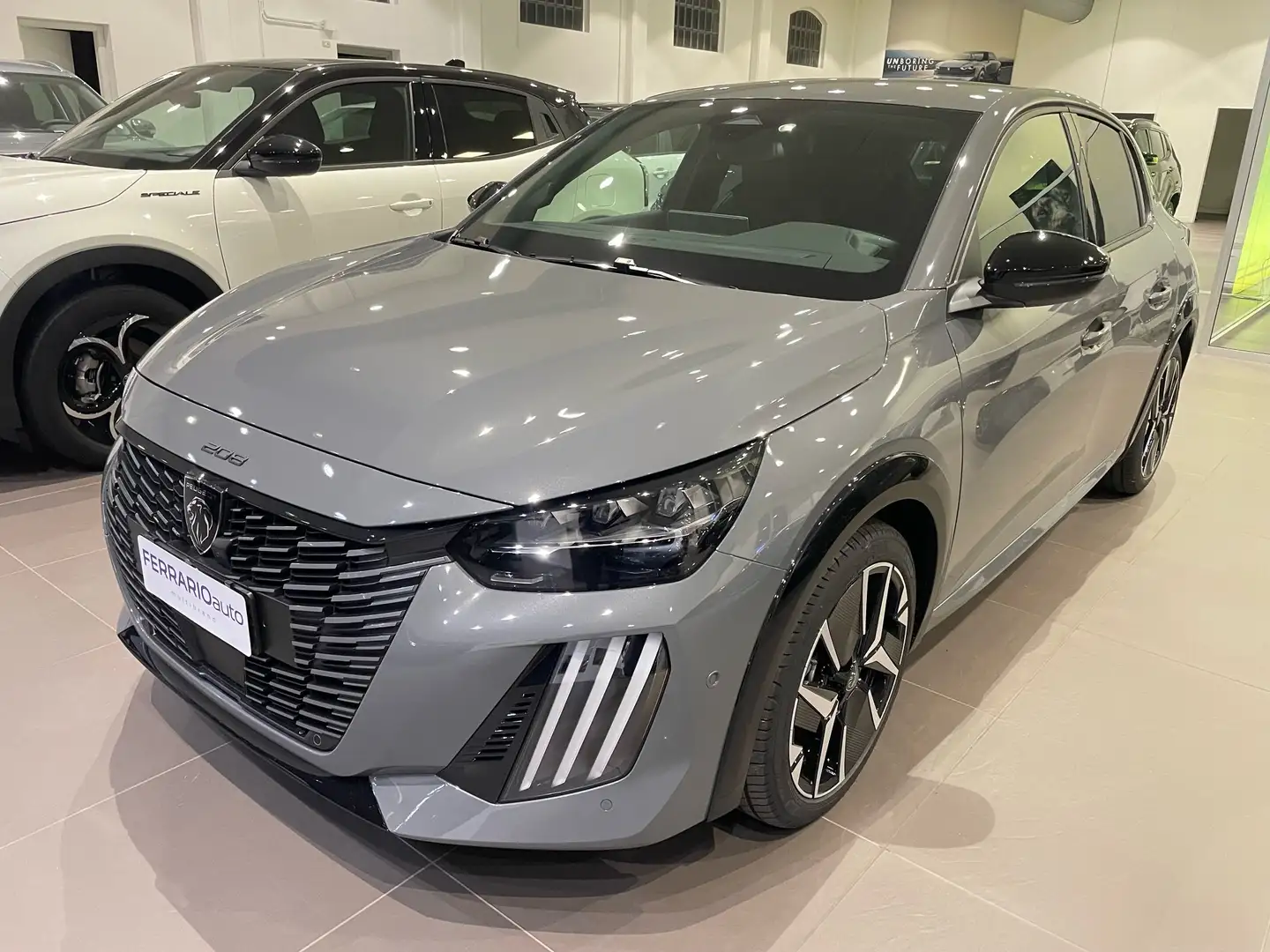 Peugeot 208 208 1.2 hybrid GT 110cv e-dcs 6 - KM0 - Grau - 1