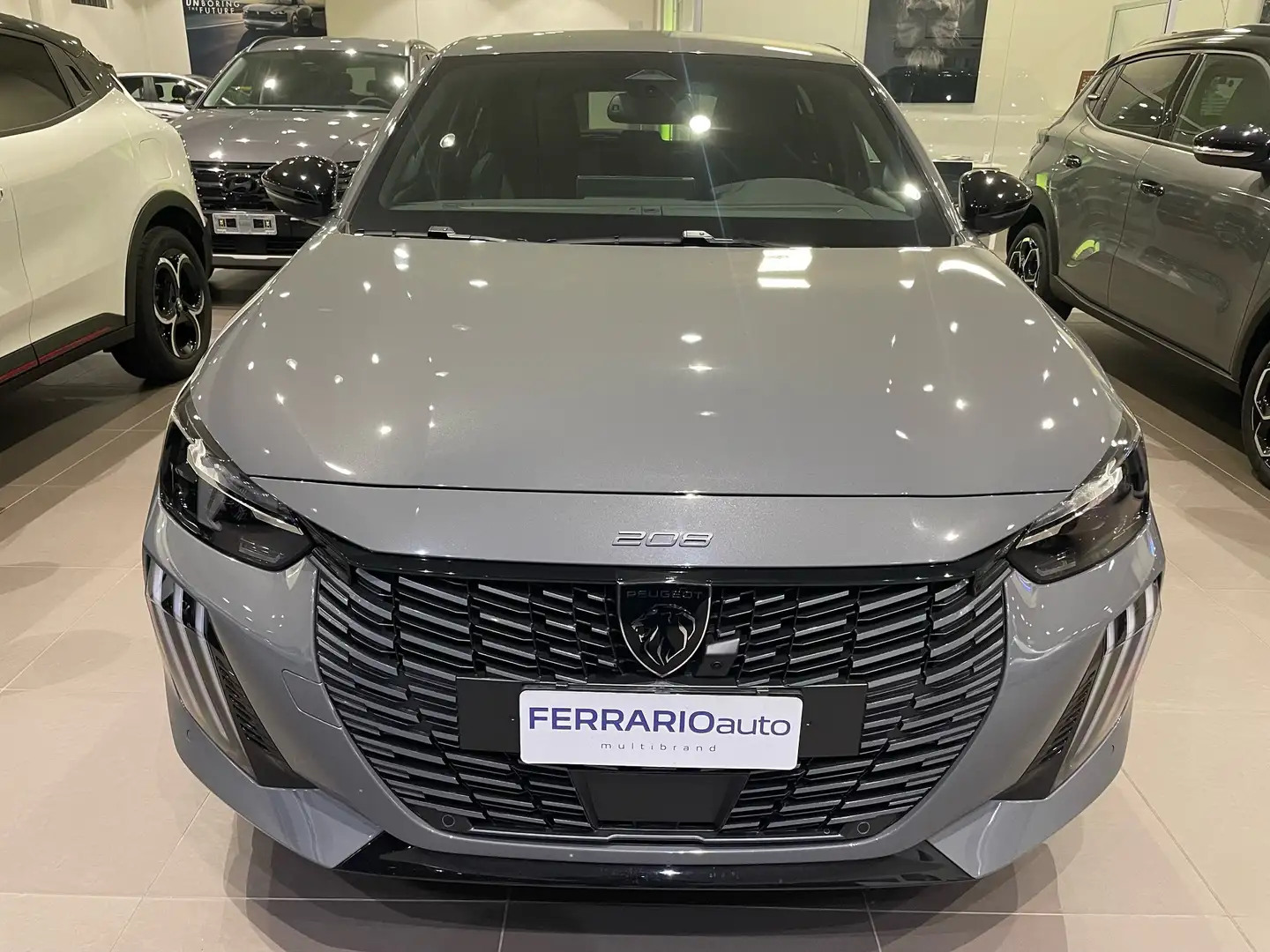 Peugeot 208 208 1.2 hybrid GT 110cv e-dcs 6 - KM0 - Grau - 2