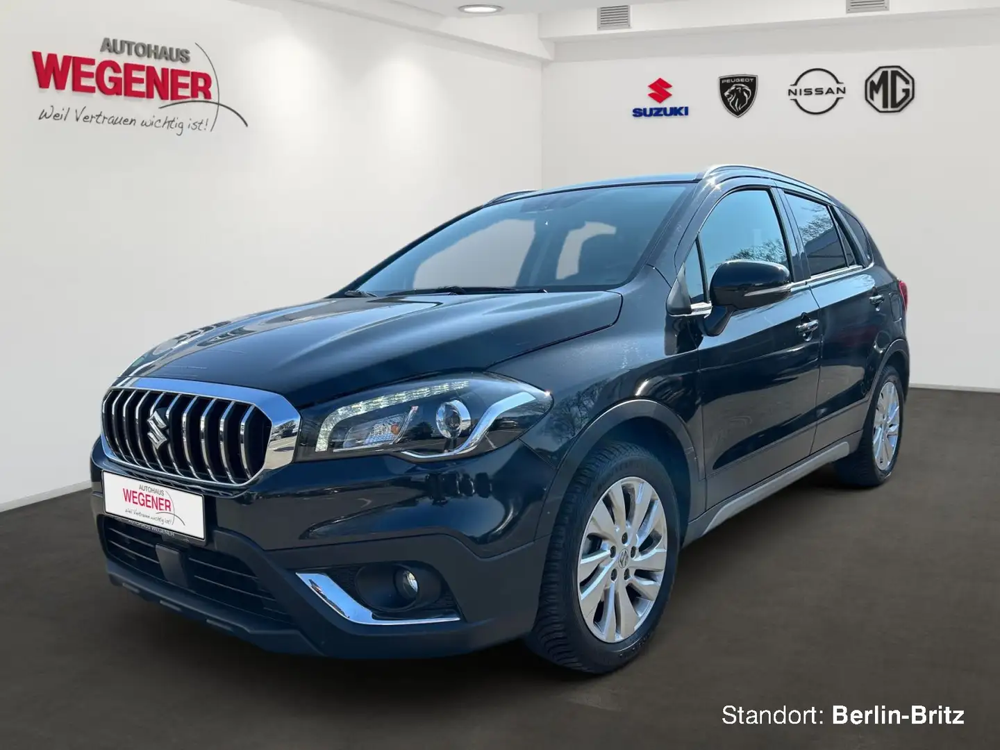 Suzuki SX4 S-Cross SX4 S-CROSS 1.0 BOOST MT COMFORT | ALLWETTER crna - 1