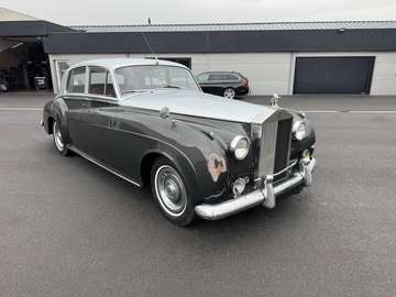 Silver Cloud V8