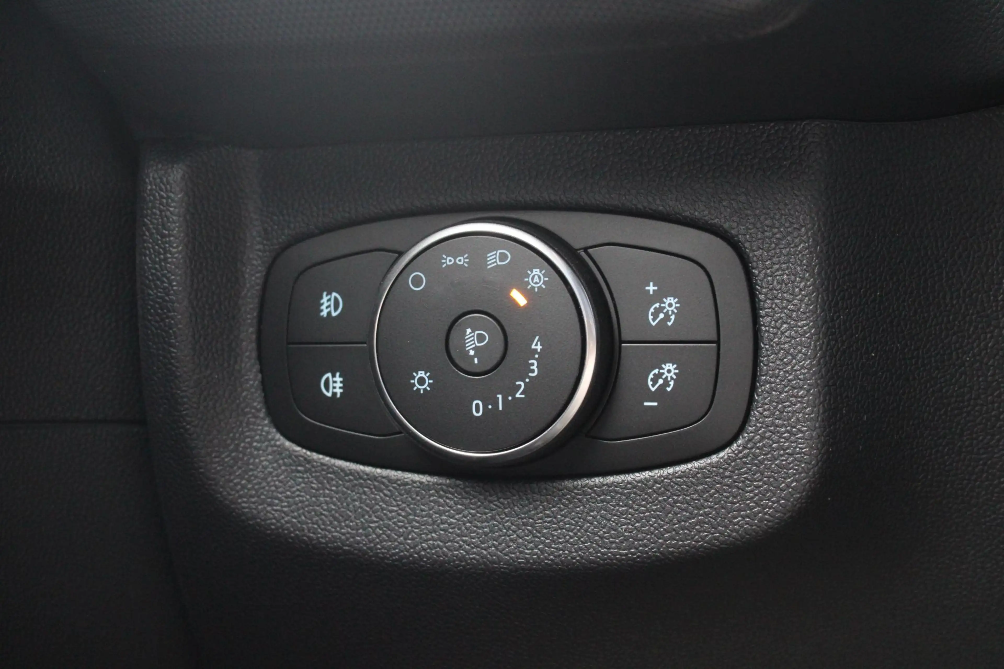 Ford Transit Courier E-Transit Limited 44 kWh 136pk | DEMO | Trekhaak | — photo 13