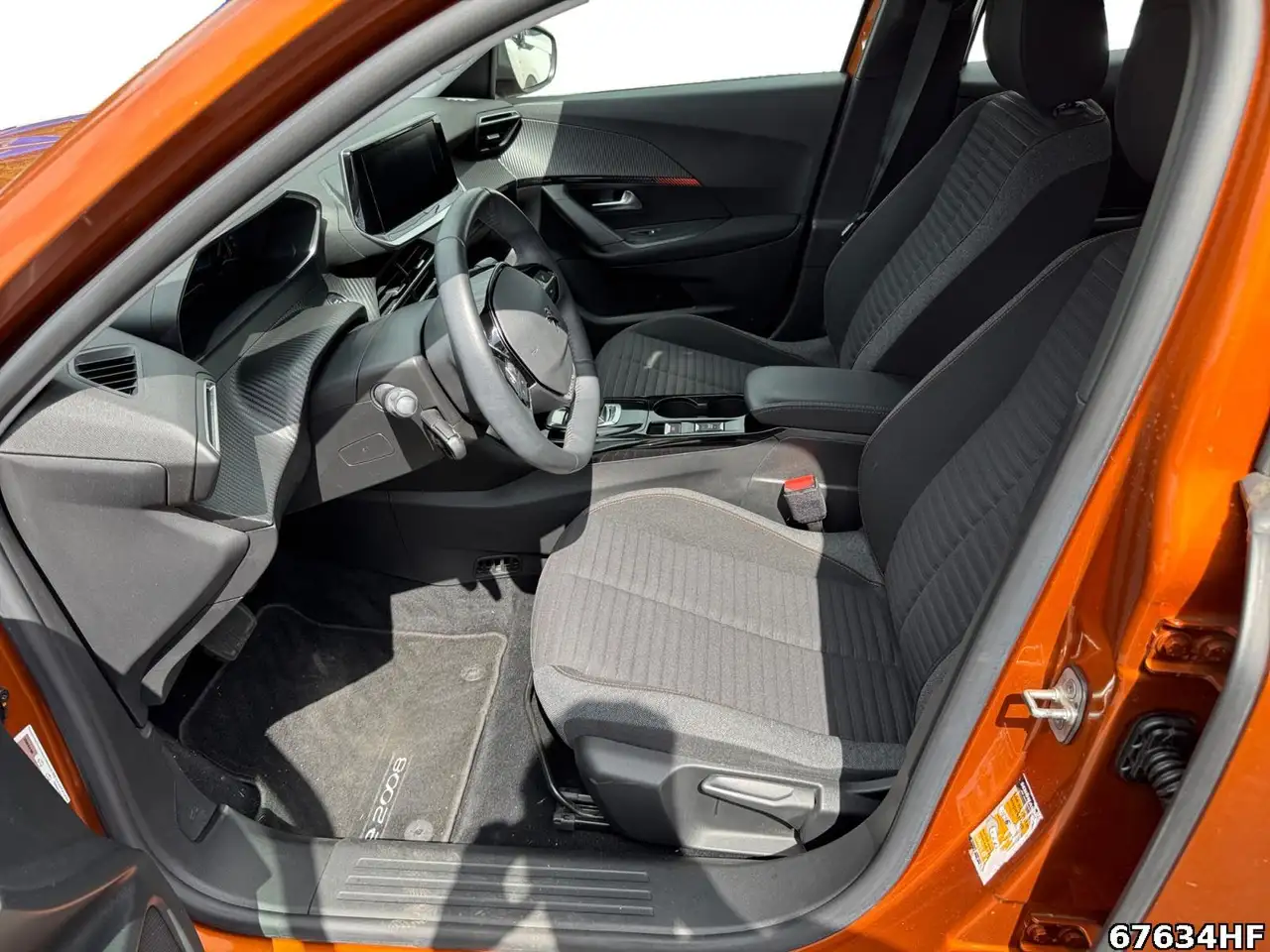 Peugeot E-2008 Active Pack 50kWh 136PS, миниатюра 11