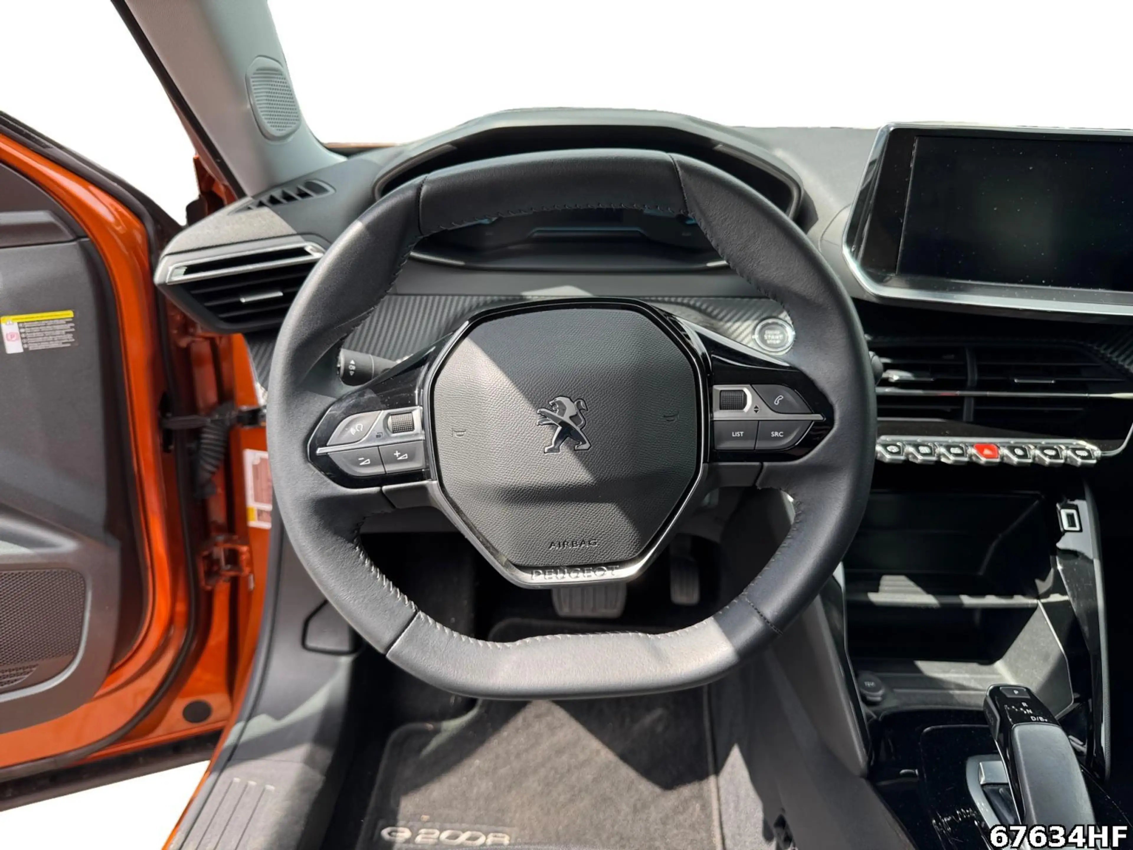 Peugeot e-2008 Active Pack 50kWh 136PS — photo 9