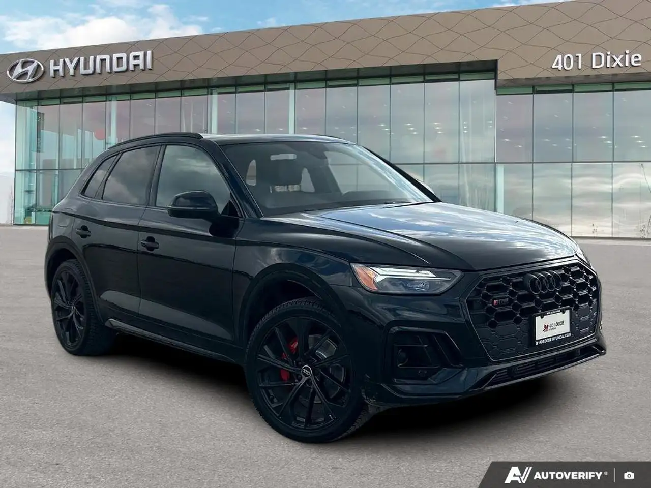 Audi SQ5 снимка Audi SQ5