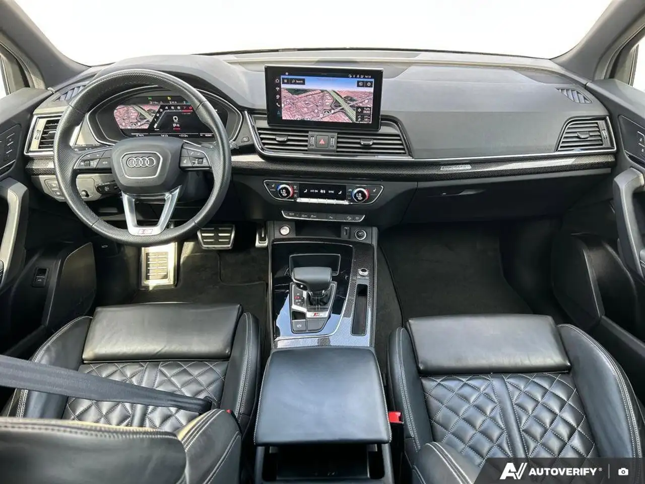 Audi SQ5 снимка Audi SQ5