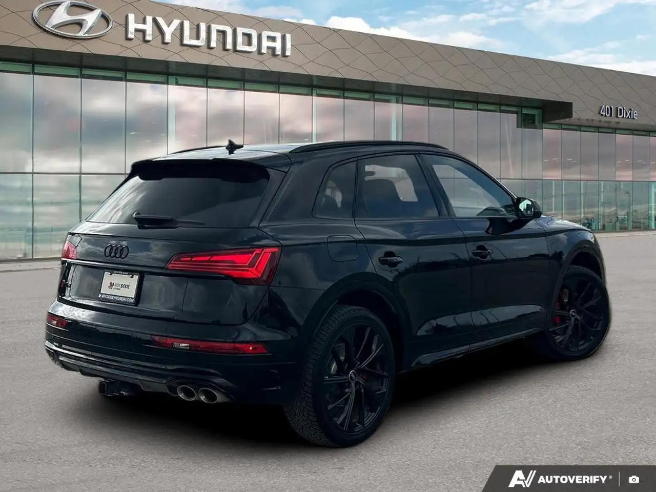 Audi SQ5 снимка Audi SQ5
