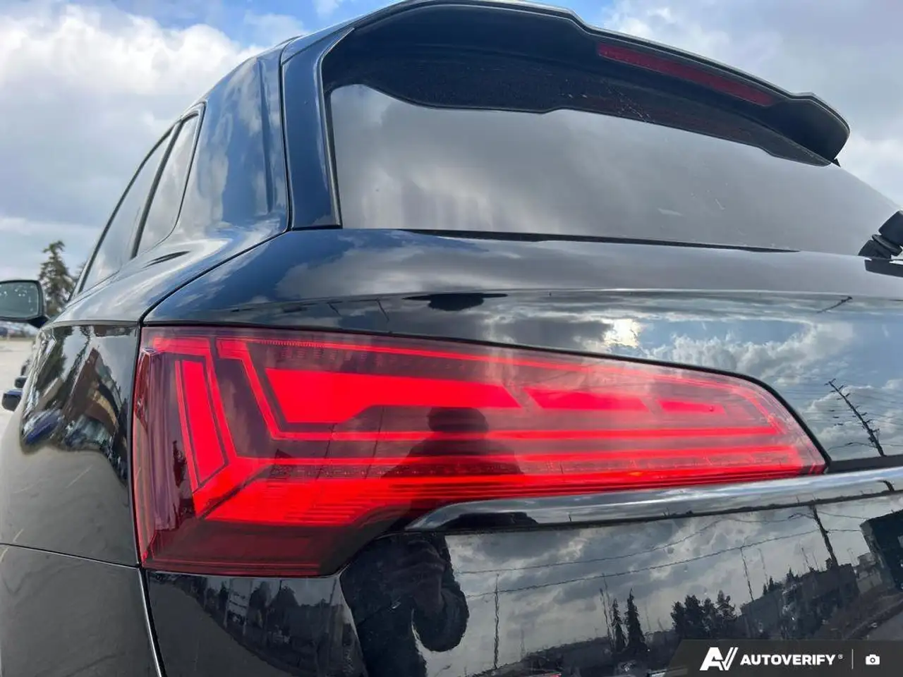 Audi SQ5 снимка Audi SQ5
