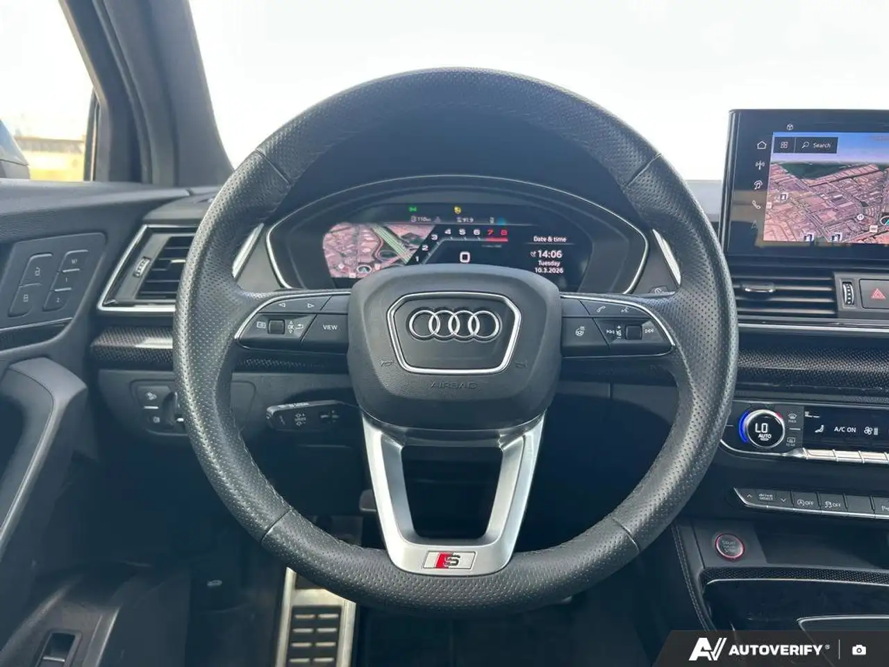 Audi SQ5 снимка Audi SQ5