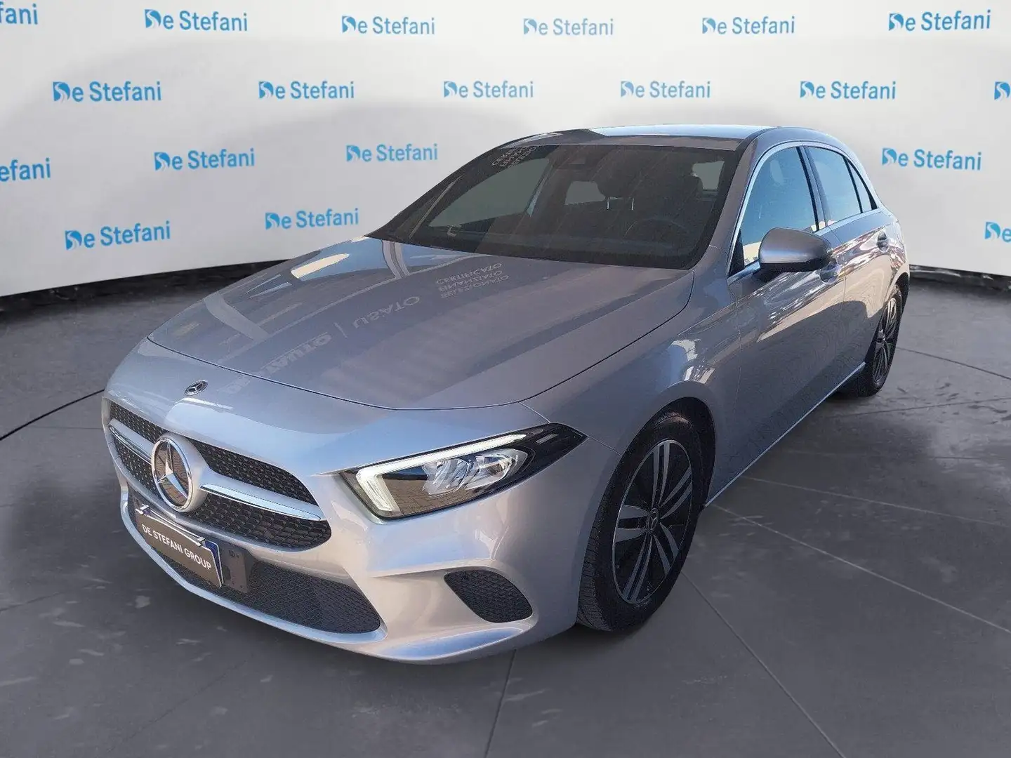 Mercedes-Benz A 180 A 180 d Automatic Sport Zilver - 1