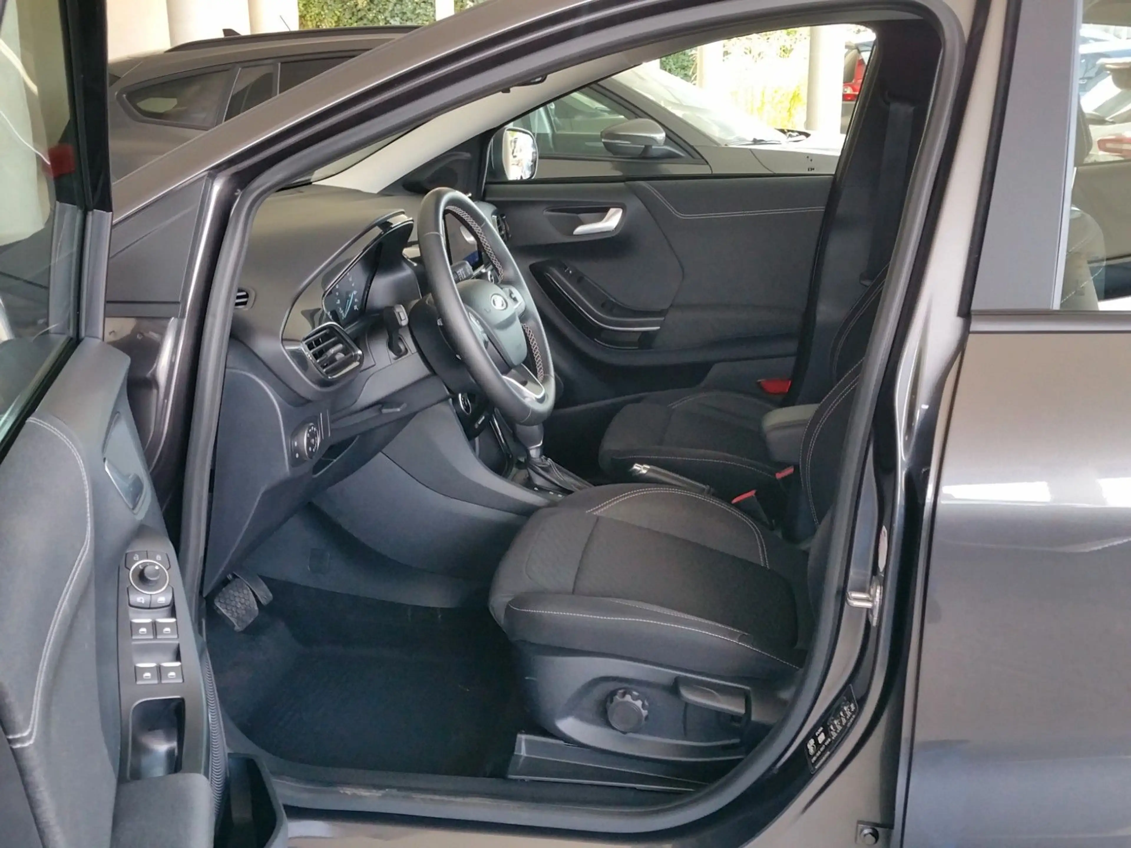 Ford Puma Titanium Navi Kamera Parkassistent 1.Hand — photo 5