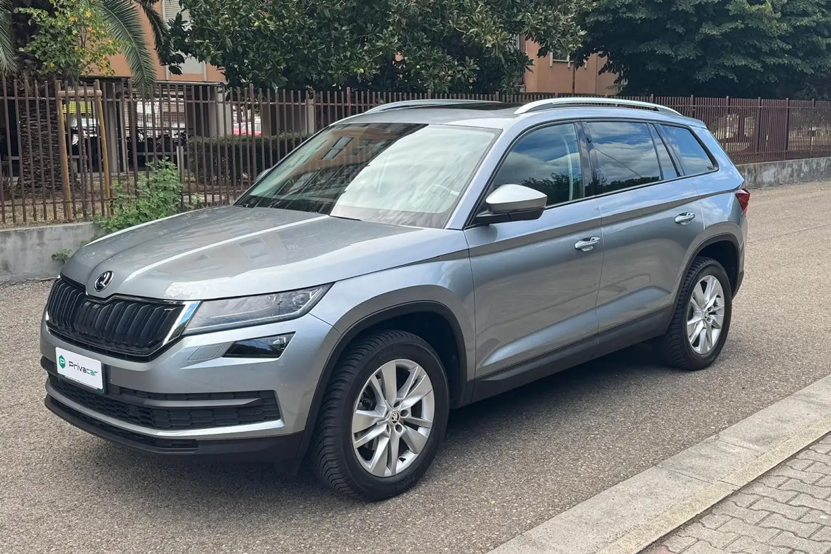 Skoda Kodiaq Kodiaq 1.5 TSI ACT Executive Argent - 1