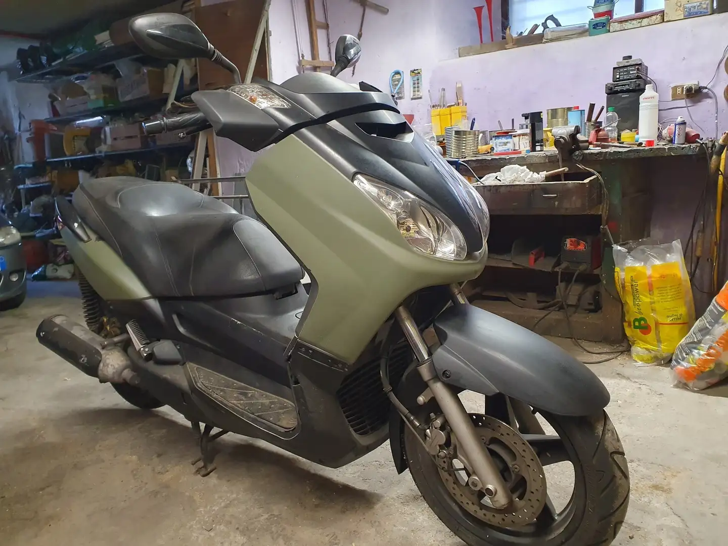 Yamaha X-Max 250 zelena - 2