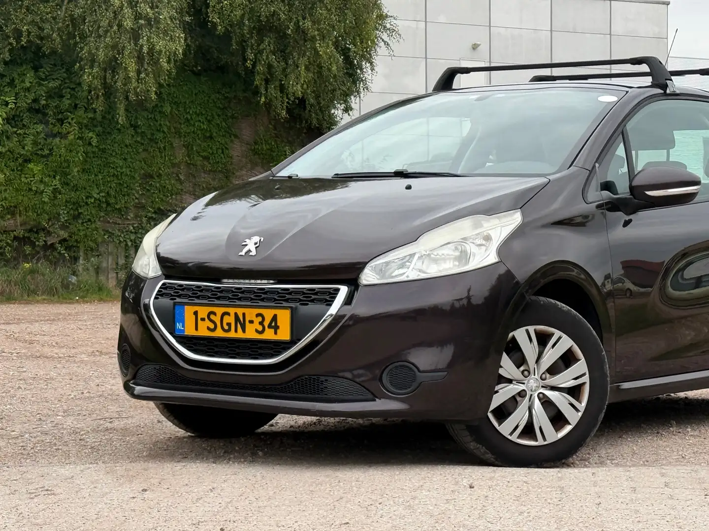 Peugeot 208 1.0 VTi Active Schwarz - 2