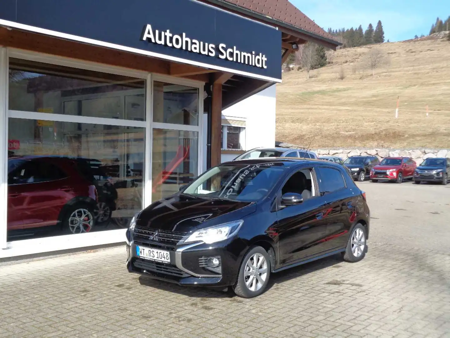 Mitsubishi Space Star TOP 1.2 MIVEC ClearTec 5-Gang Schwarz - 2