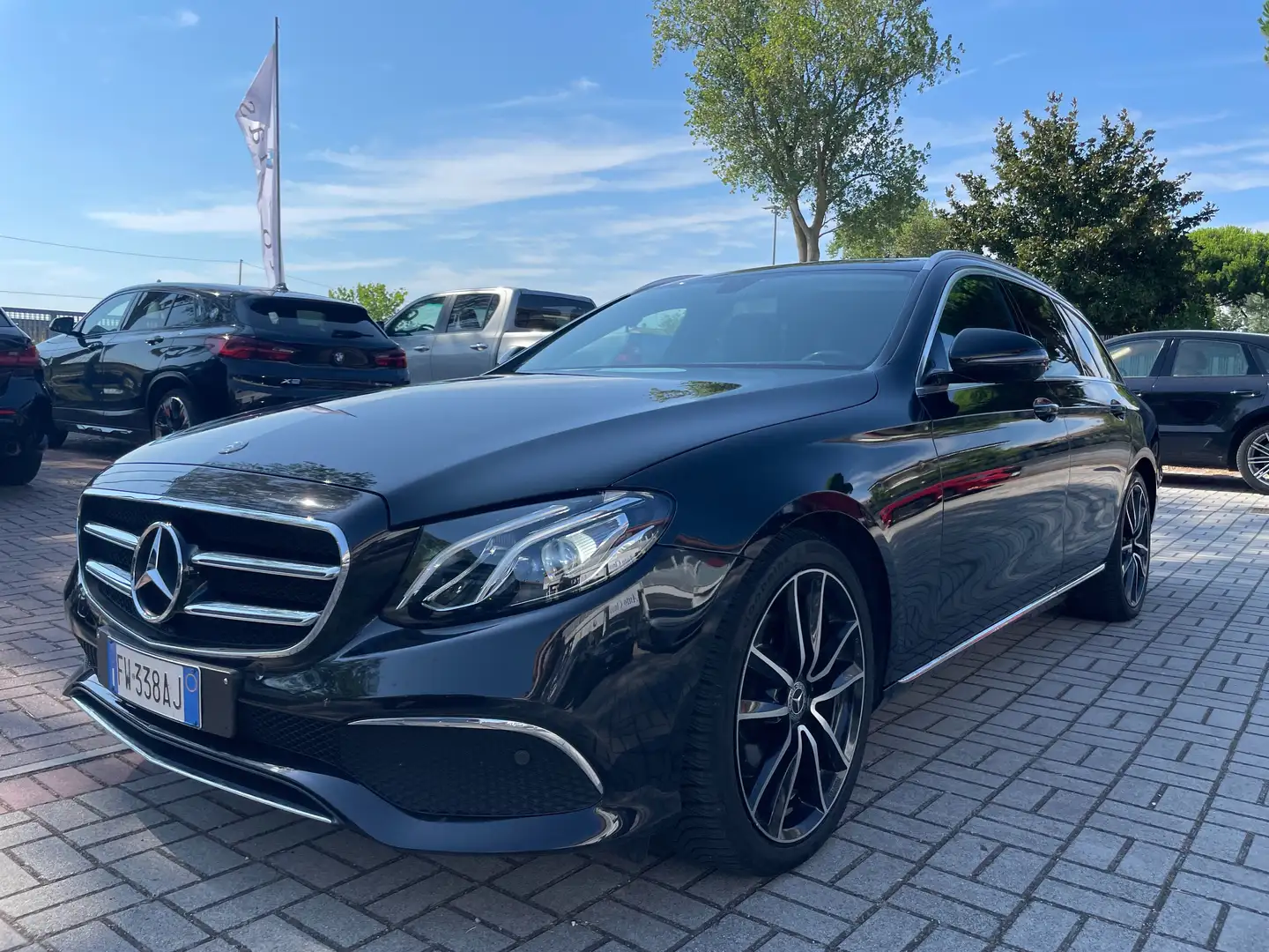 Mercedes-Benz E 220 Classe E - S213 SW SW d Exclusive 4matic auto Nero - 1