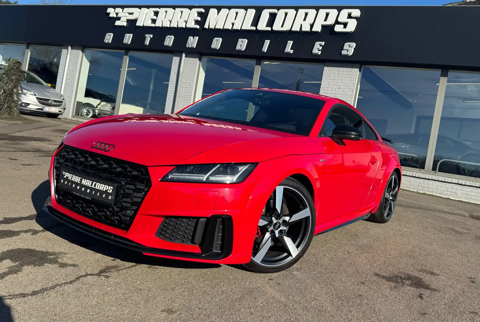 Audi TT Coupé 40TFSI S-Line Competition / CRUISE / NAVI Rood - 1
