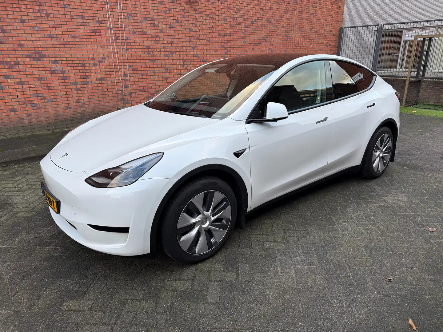 Tesla Model Y Model Y RWD 58 kWh | 2024 Sep Wit - 2