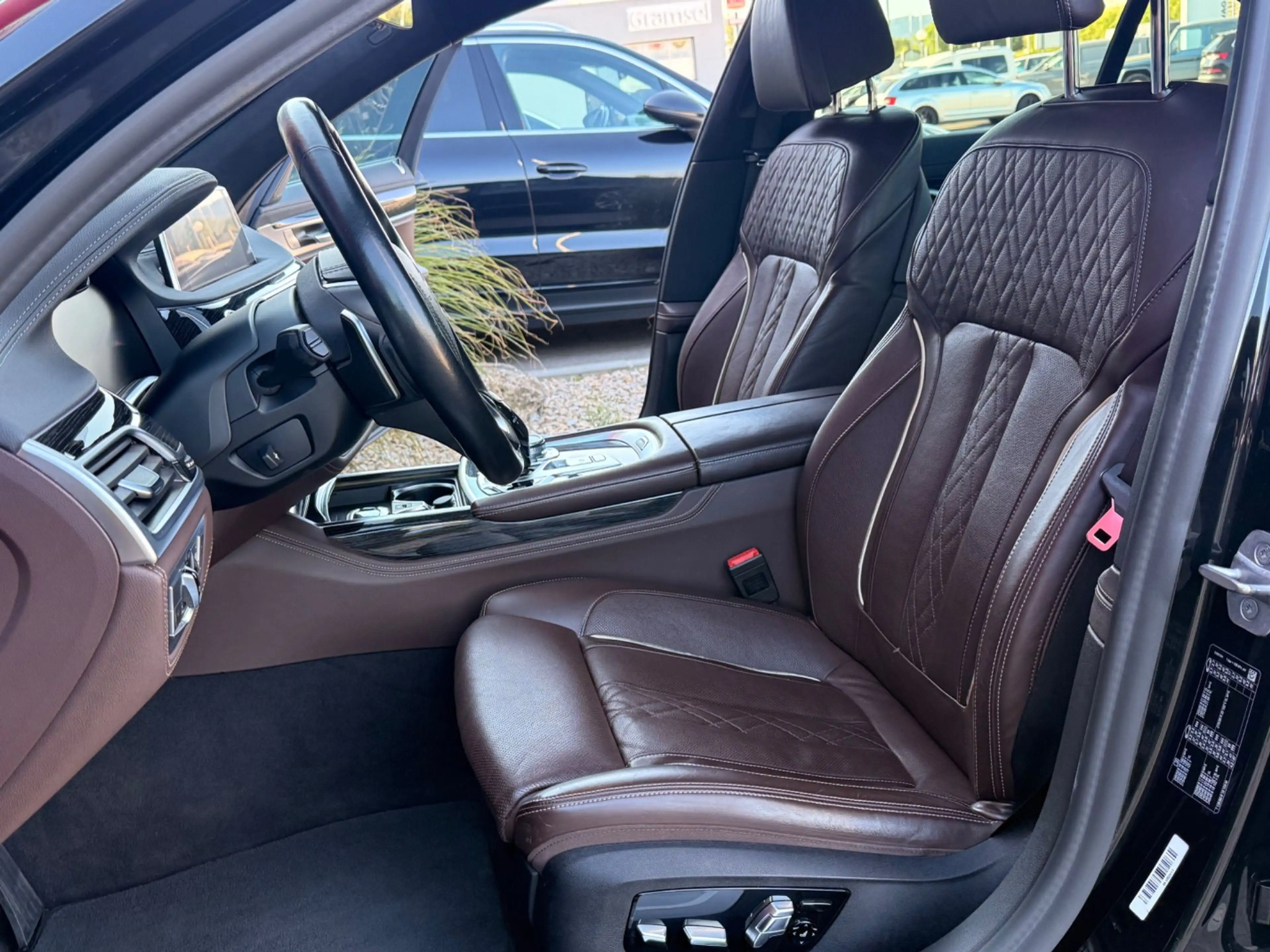 BMW 730 LCI 7er-Reihe Diesel (G11)  48 V Aut. — photo 6