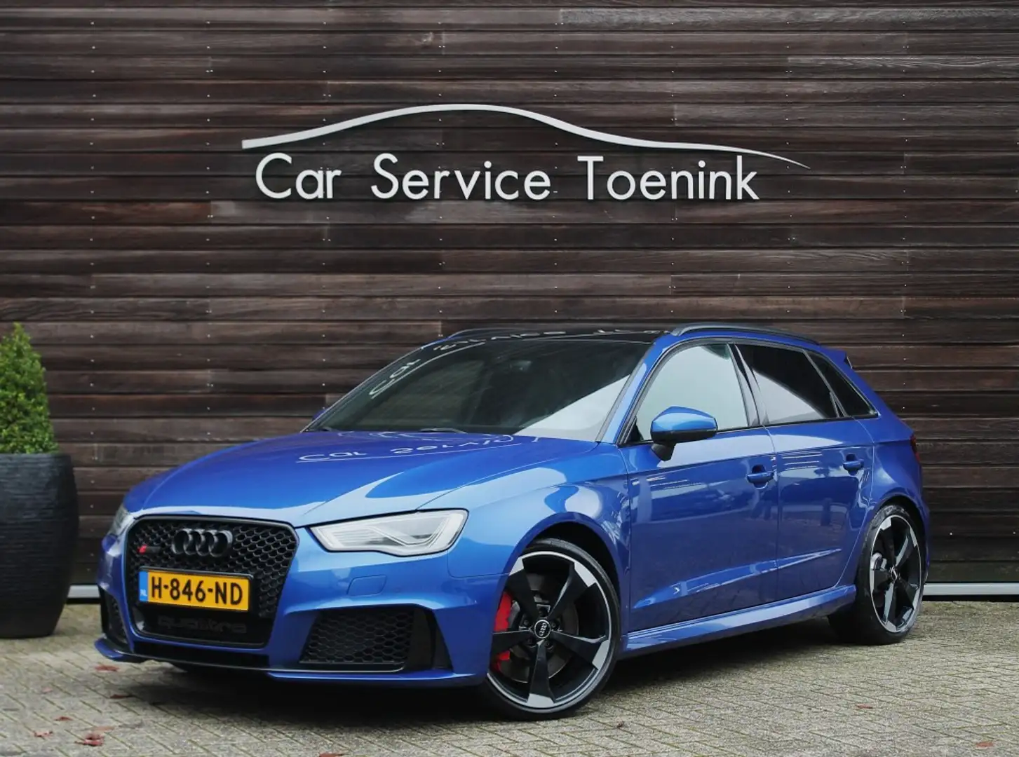 Audi RS3 Sportback 2.5 TFSI Quatrro Pro Line Plus / PANO / Bleu - 1