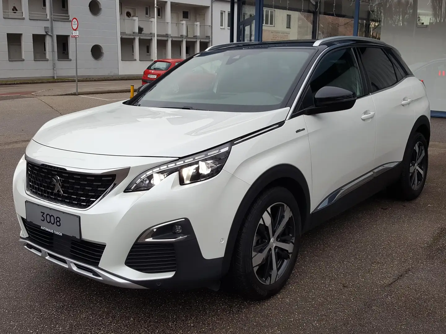 Peugeot 3008 3008 1,5 BlueHDi 130 S Weiß - 1
