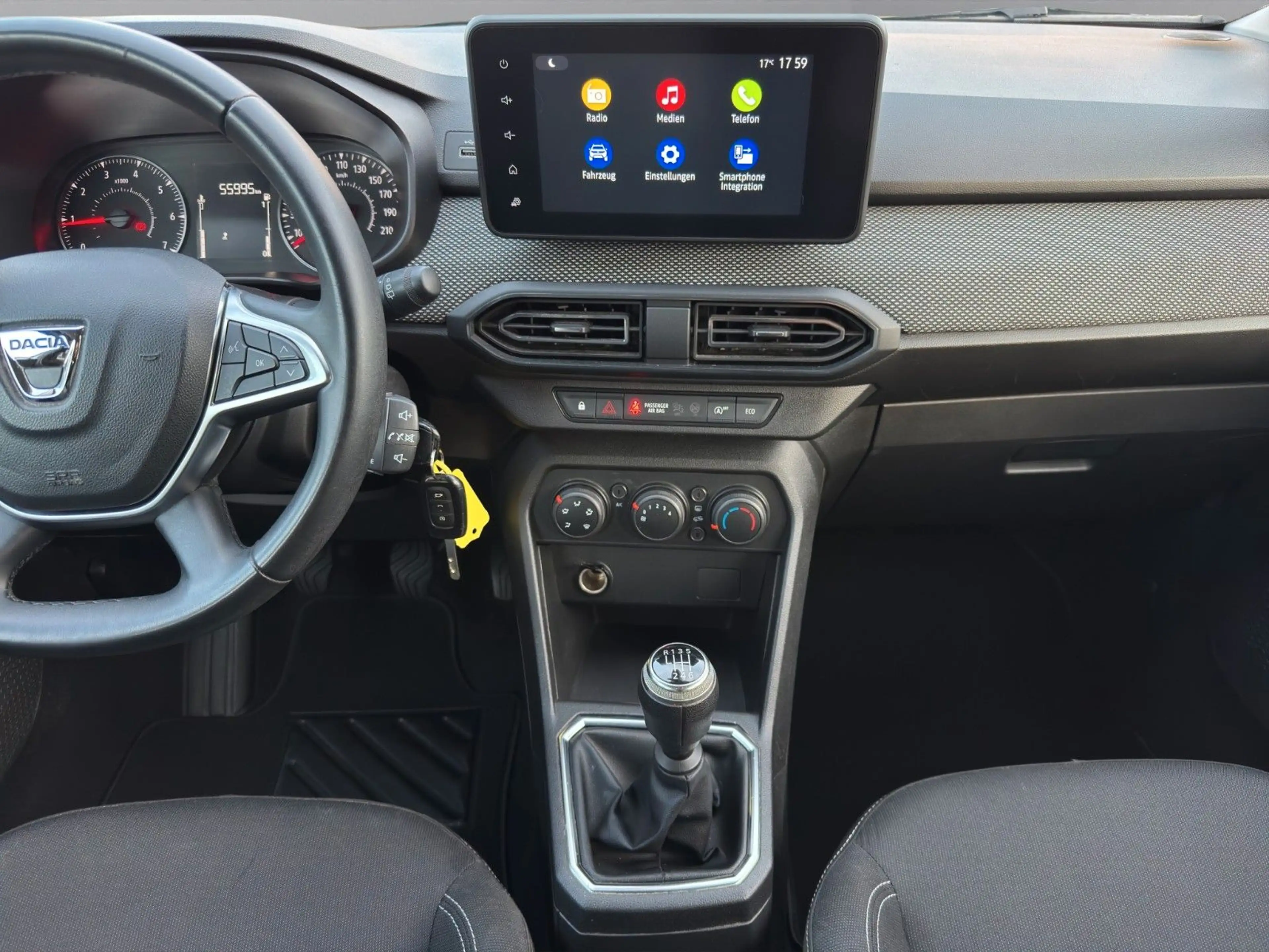 Dacia Sandero *1.Hand*Service NEU*90PS*Scheckheft* — photo 13