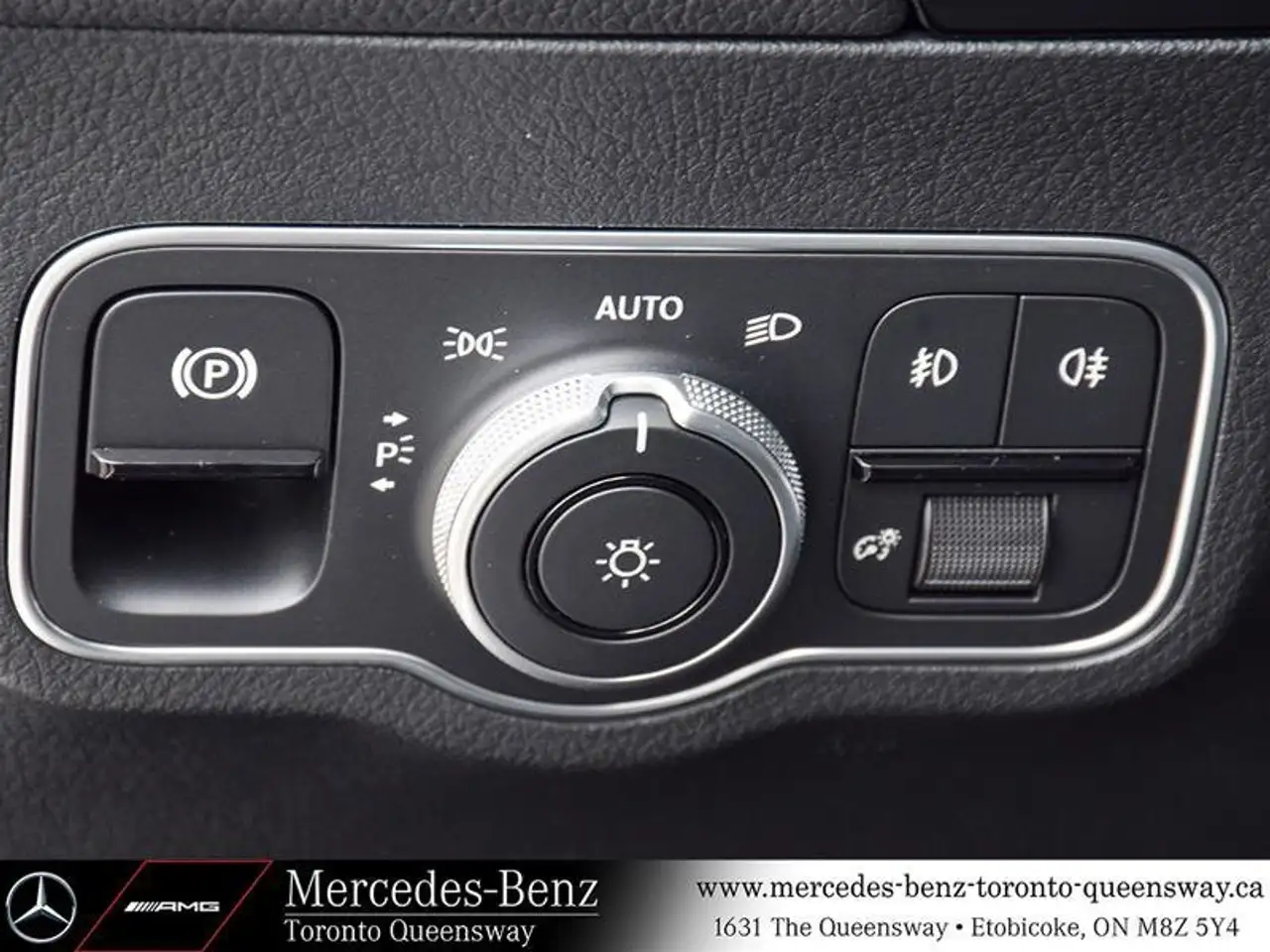 Mercedes-Benz GLA photo Mercedes-Benz GLA