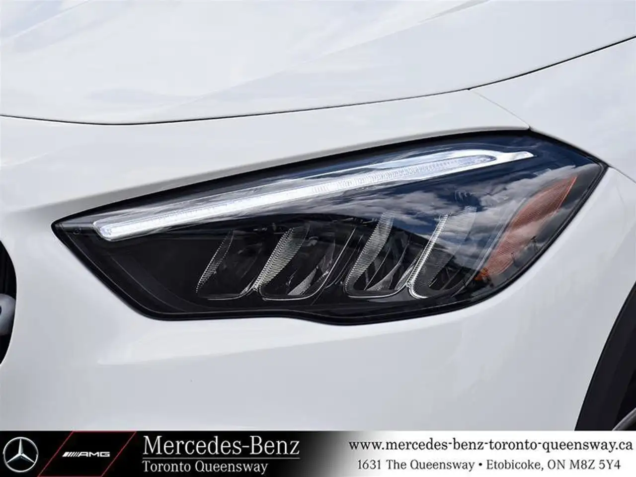 Mercedes-Benz GLA photo Mercedes-Benz GLA