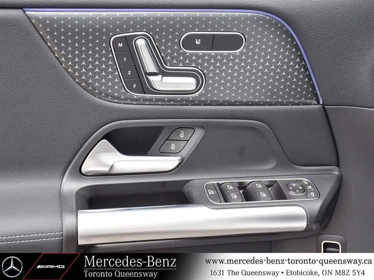 Mercedes-Benz GLA photo Mercedes-Benz GLA