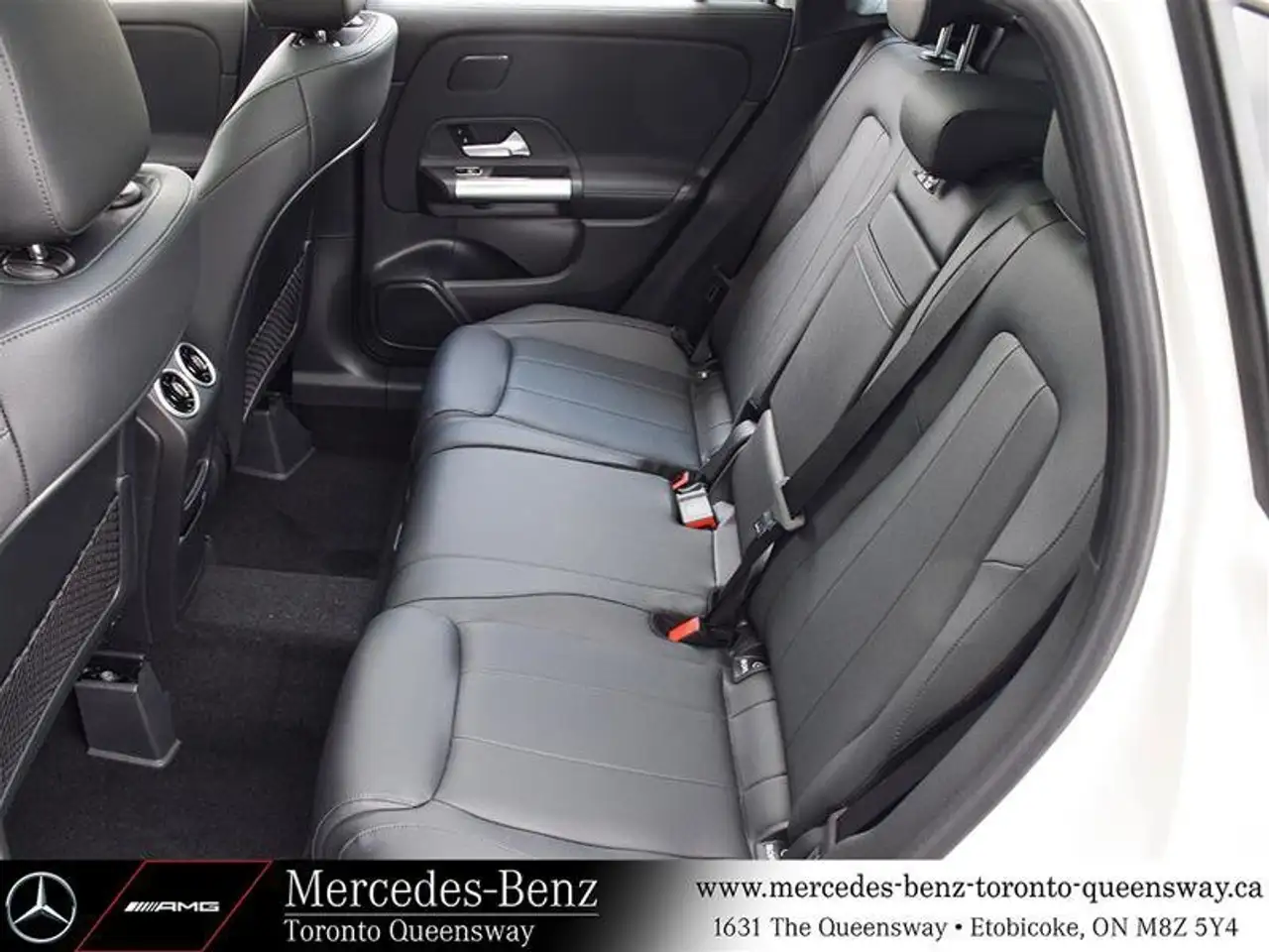 Mercedes-Benz GLA photo Mercedes-Benz GLA