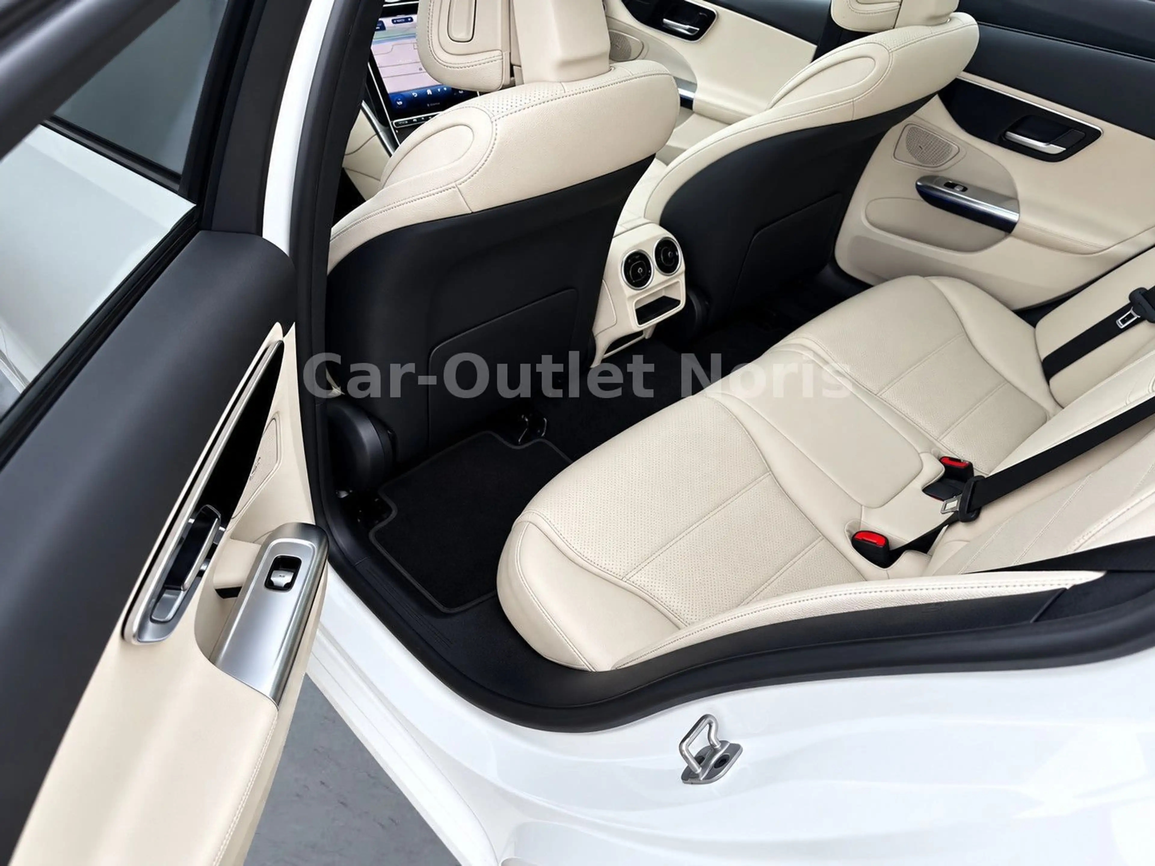 Mercedes-Benz C 220 d 4MATIC T Autom. — photo 13