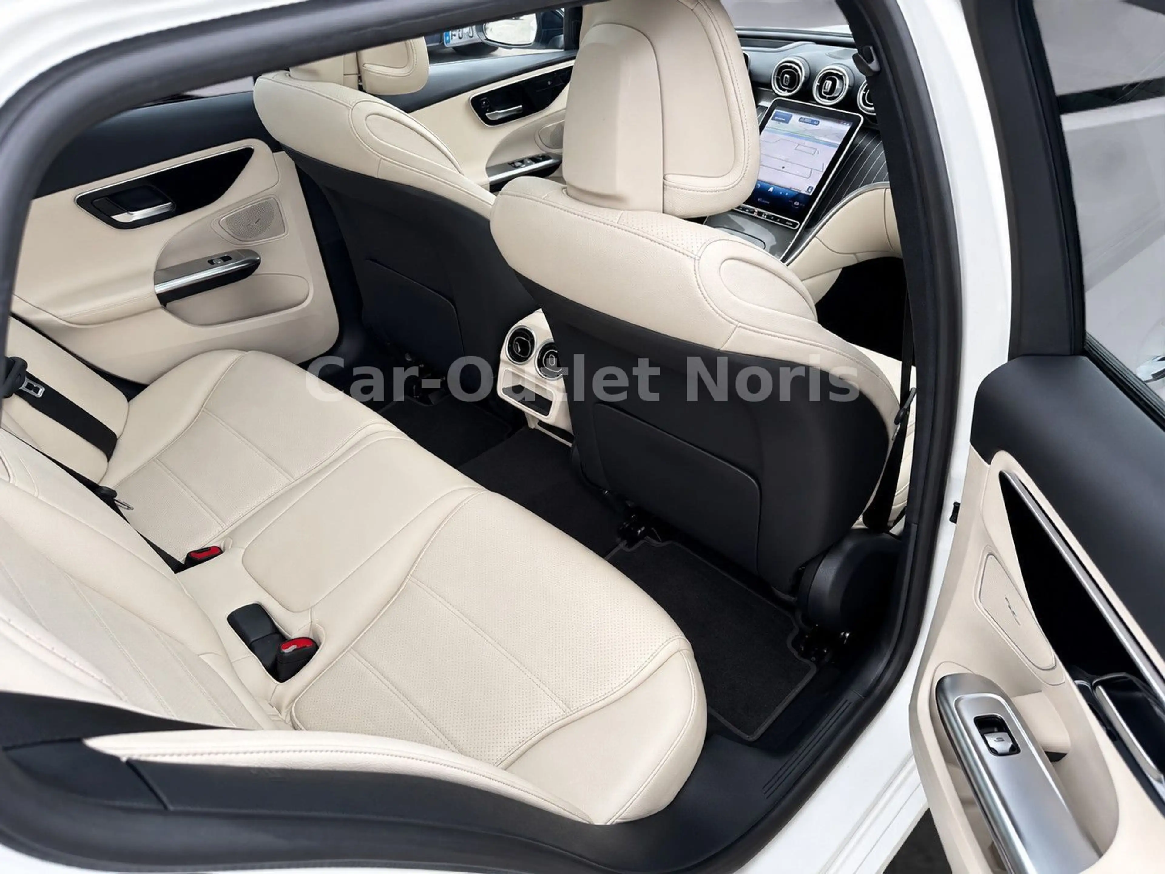 Mercedes-Benz C 220 d 4MATIC T Autom. — photo 7