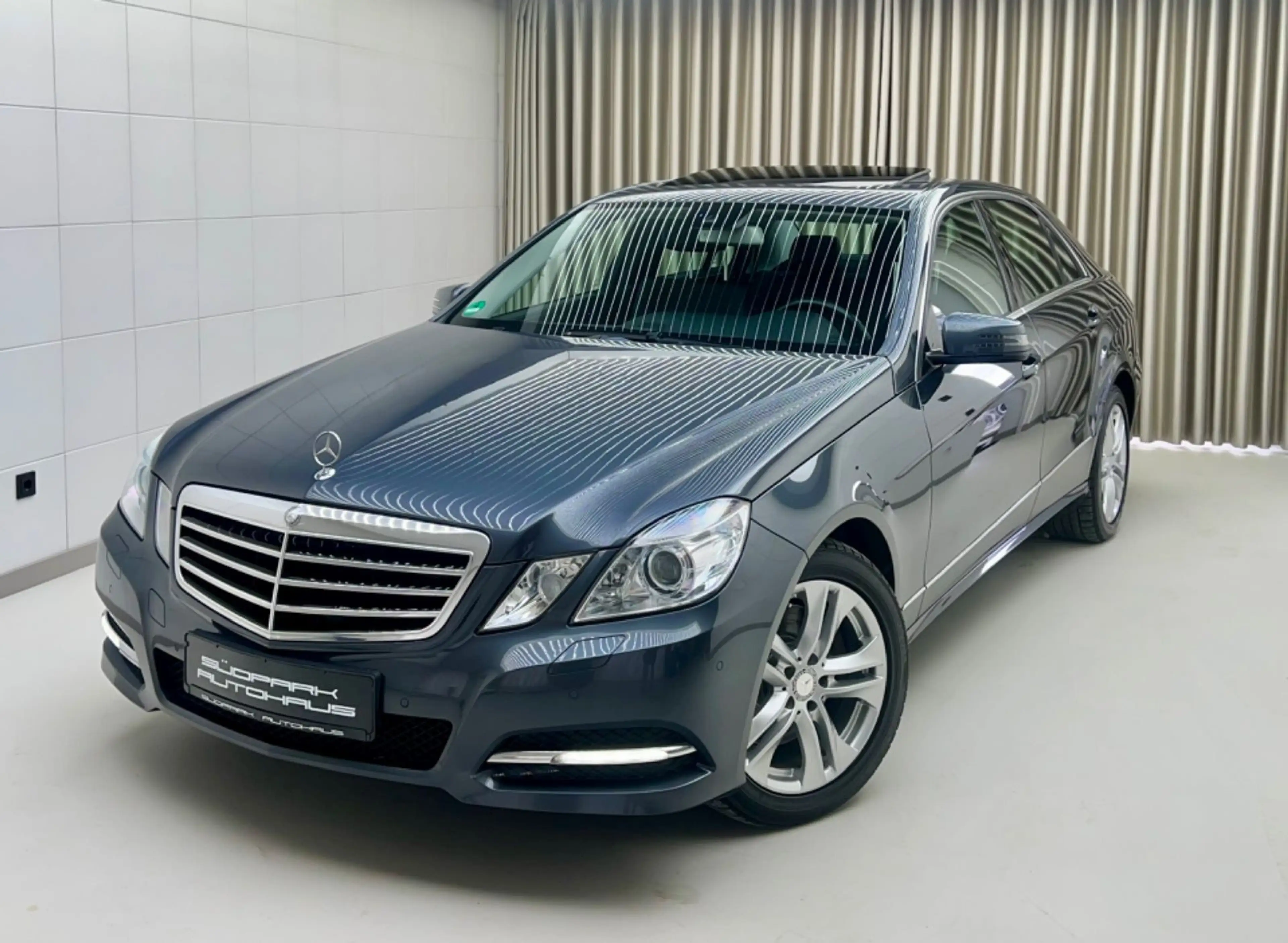 Mercedes-Benz E 350 E350 BlueTec Avantgarde*GSD/Standhz./Leder/Totw*
