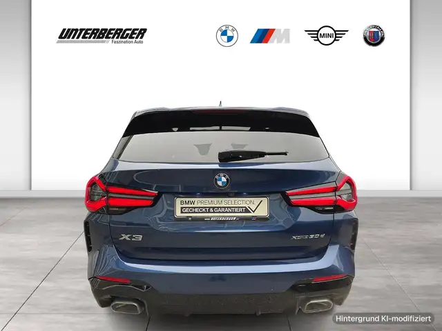 BMW X3 view 5
