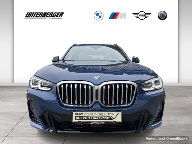 BMW X3 view 2