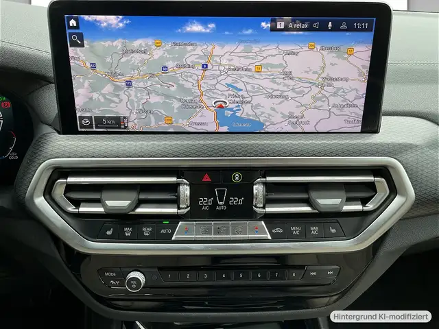 BMW X3 view 8