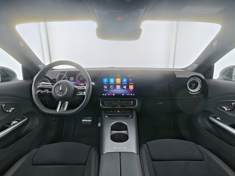 Mercedes-Benz CLA 250 250+ EQ | AMG Line Plus - Premium Night 19" PANO — photo 4