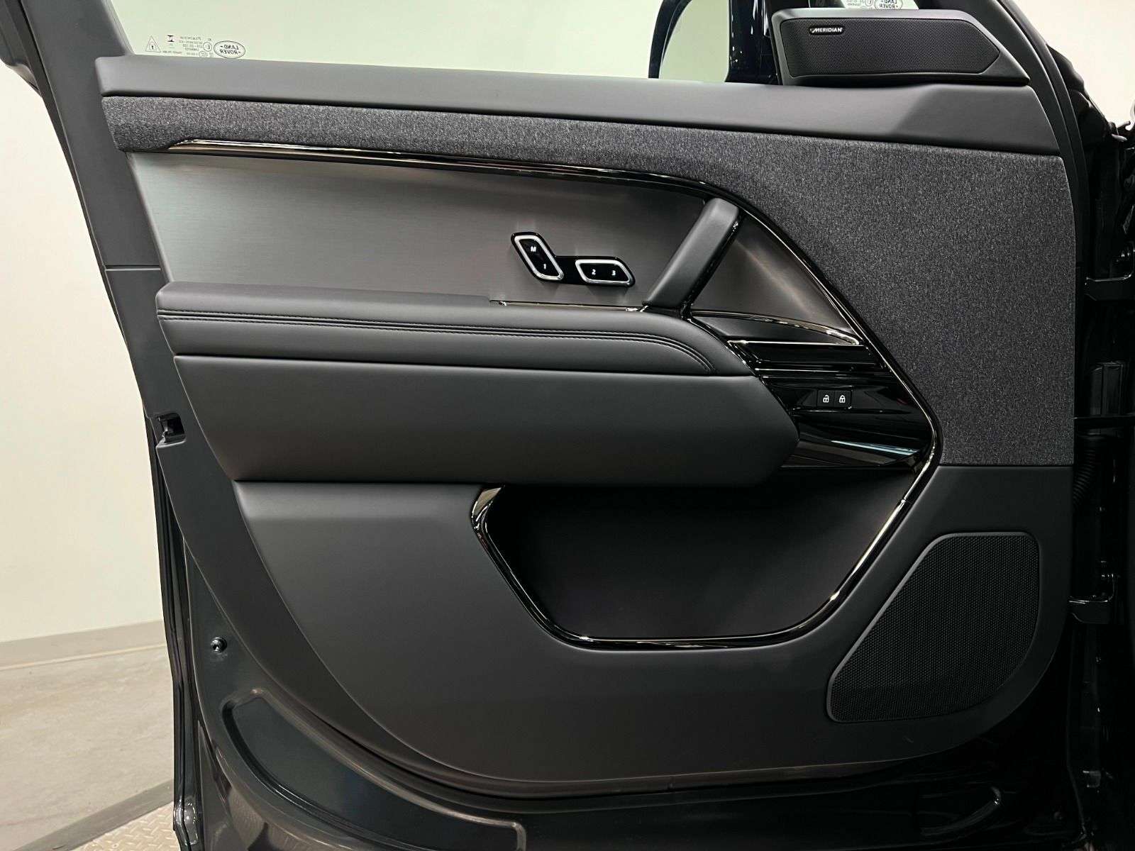 2026 Land Rover Range Rover Sport P360 S | LEASE FROM $999 PER MONTH thumb 28