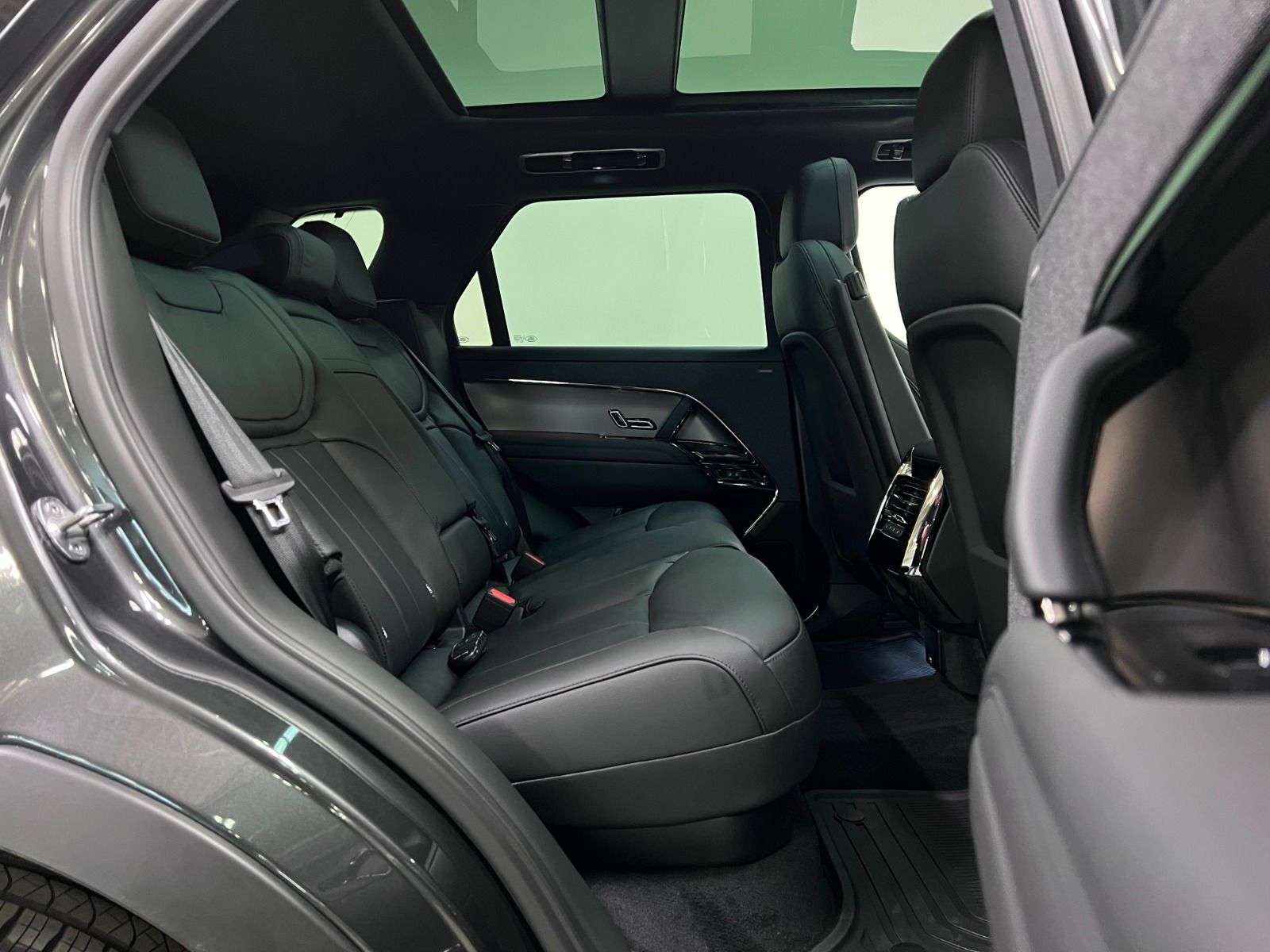 2026 Land Rover Range Rover Sport P360 S | LEASE FROM $999 PER MONTH thumb 24