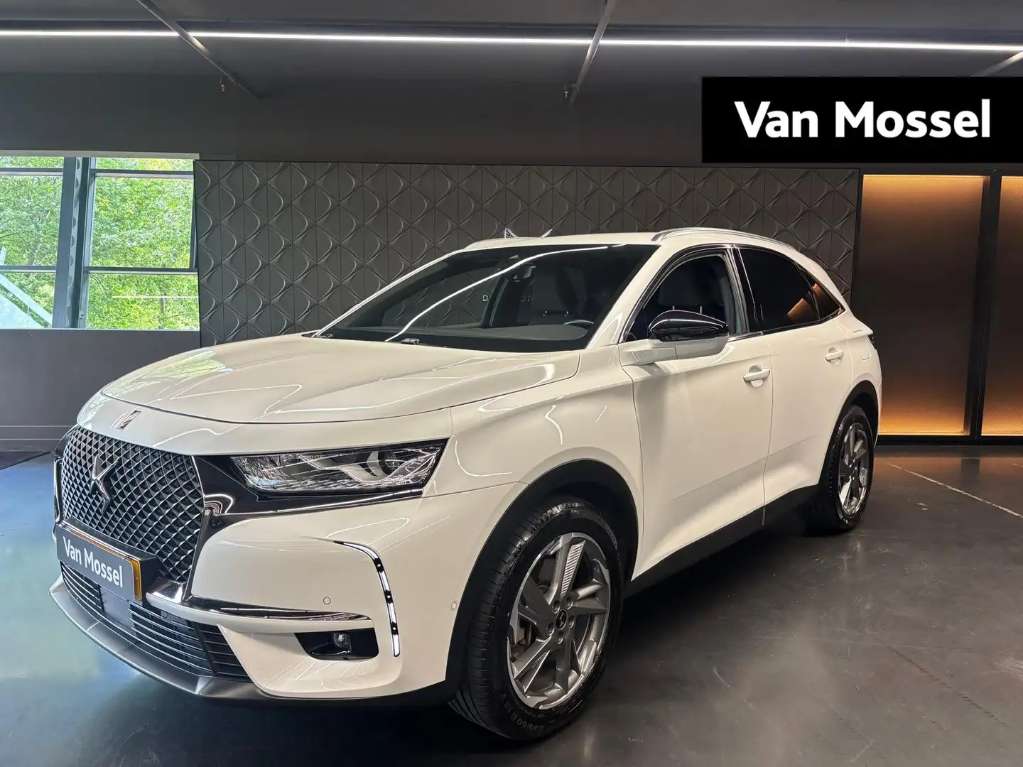 DS Automobiles DS 7 Crossback E-Tense So Chic 225PK | NAVI | CAM | Blanc - 1