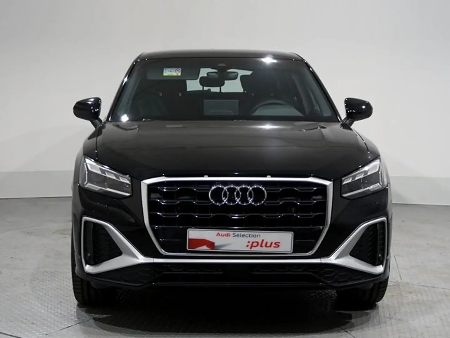 Audi Q2 35 TDI Adrenalin S tronic 110kW Negro - 2