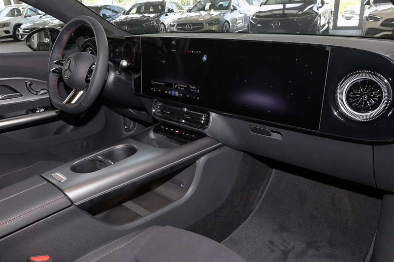 Mercedes-Benz CLA 200 4M AMG MBUX+RüKam+M-LED+Pano+Night+19 — photo 8