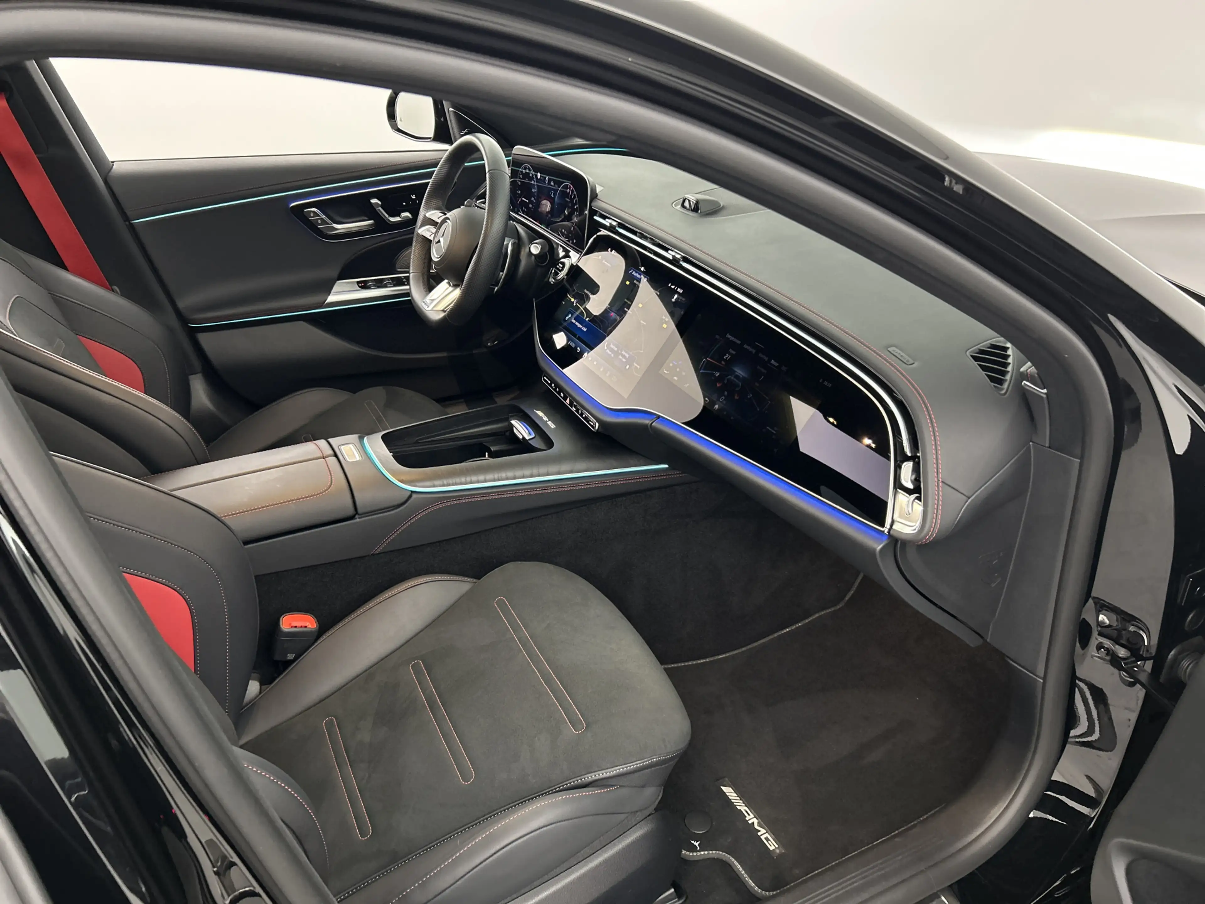 Mercedes-Benz E 53 AMG Estate 4MATIC+ Premium Panodak/superscreen/Rijassi — photo 29