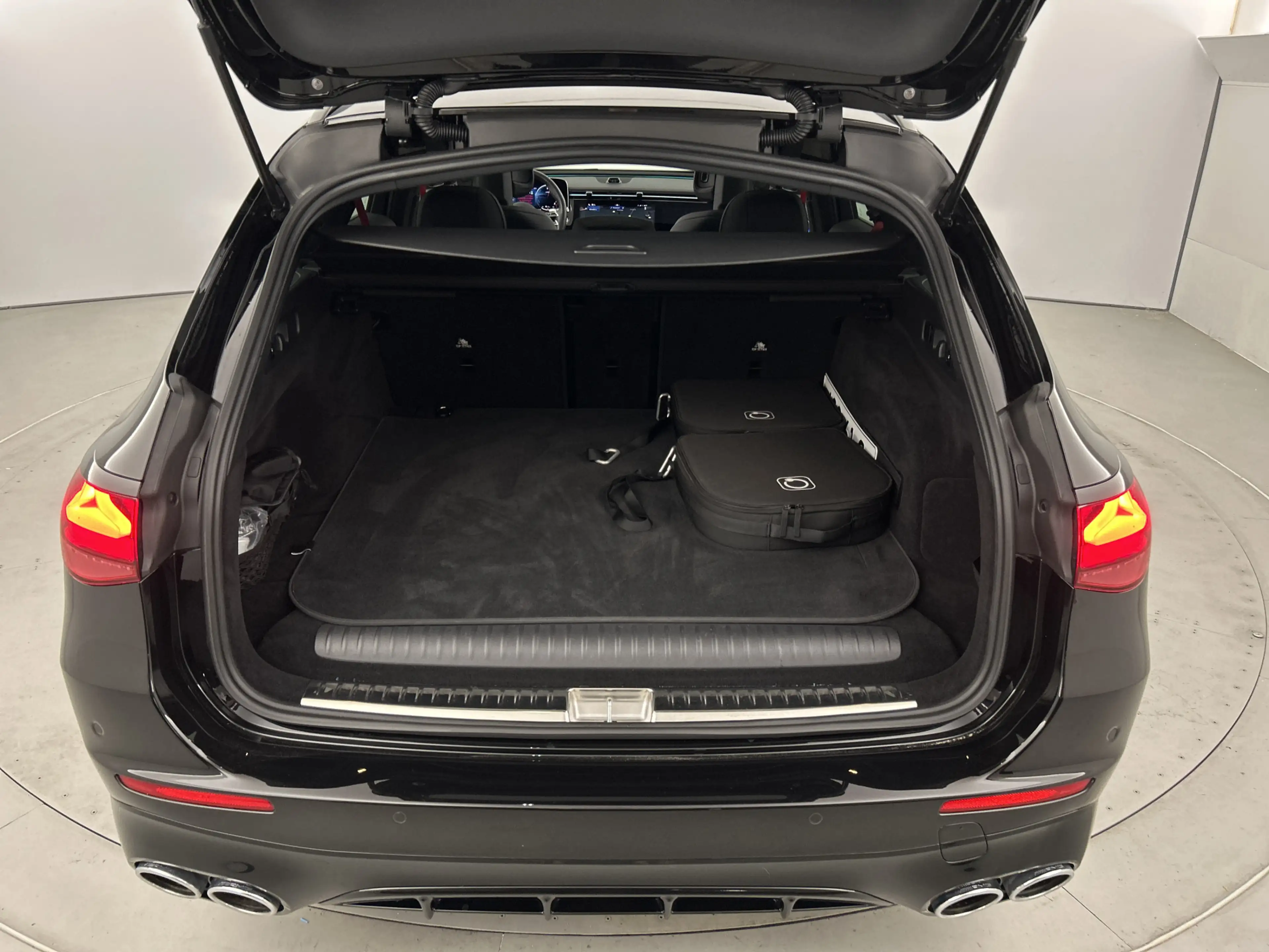 Mercedes-Benz E 53 AMG Estate 4MATIC+ Premium Panodak/superscreen/Rijassi — photo 31