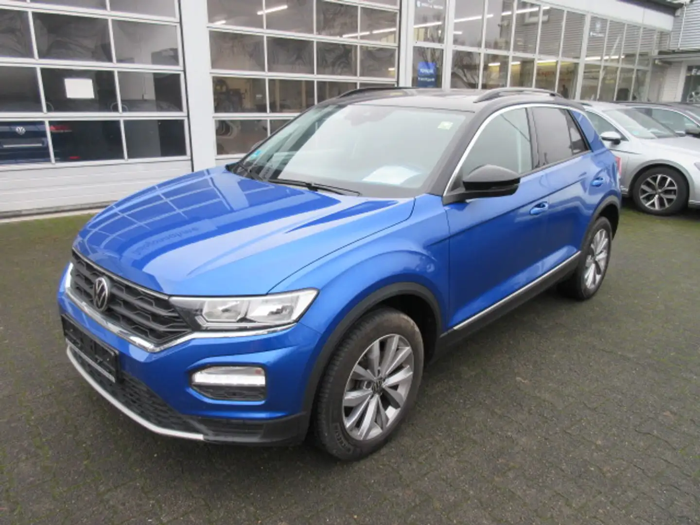 Volkswagen T-Roc Style 1.0 TSI NAVI AHK PANORAMA KAMERA BEATS ACC ALU APS SITZHEIZUNG CLIMATRONIC Blau - 1
