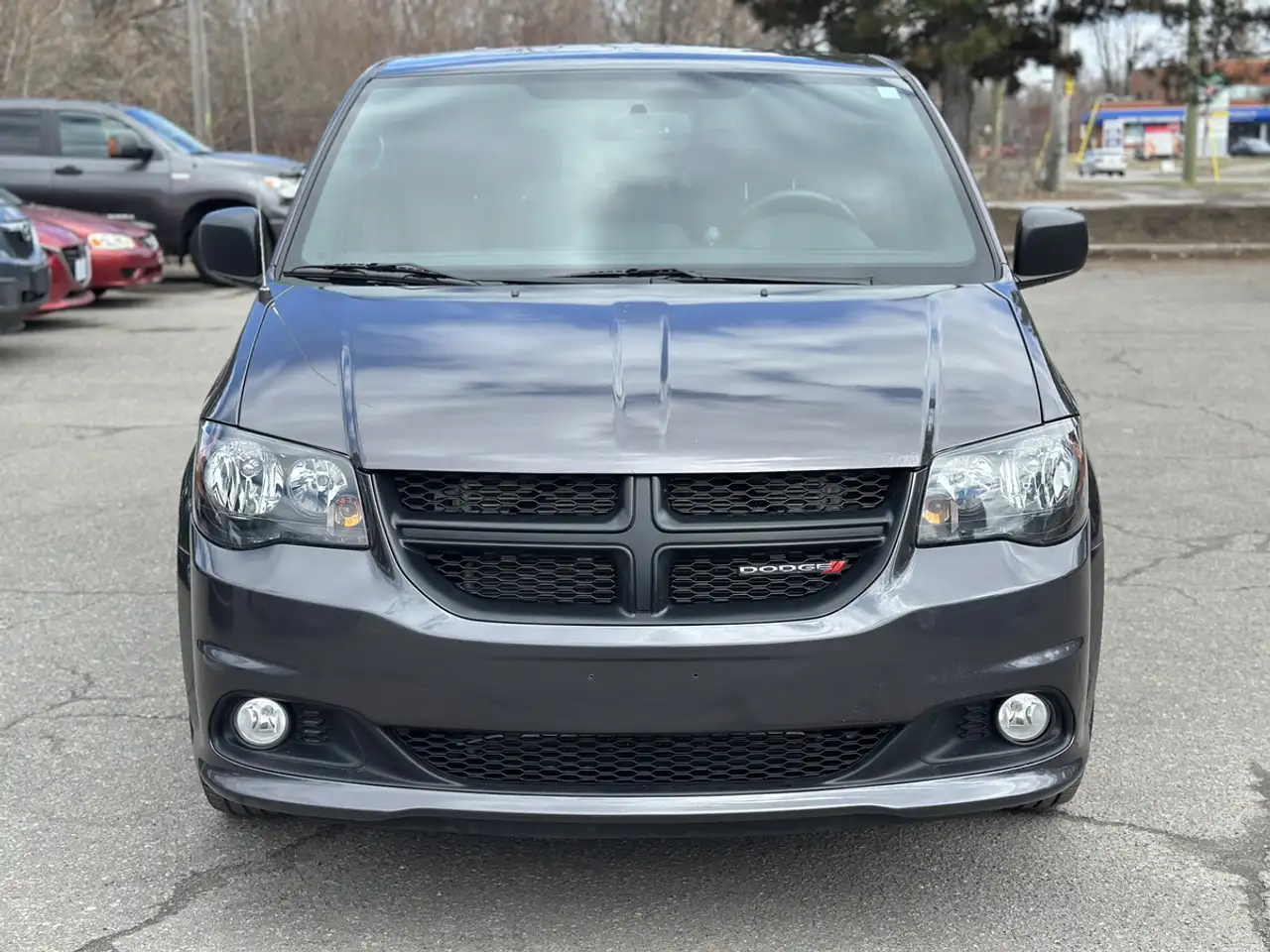 Dodge Grand Caravan снимка Dodge Grand Caravan